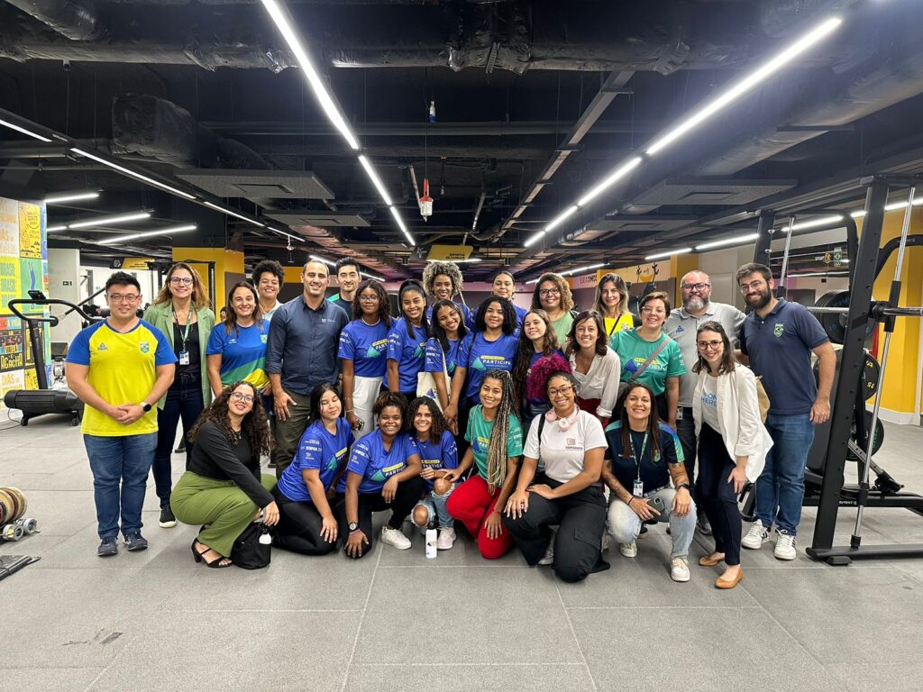 Alunas do UVLO Participa se reúnem com autoridades no Rio e em Brasília para debater igualdade de gênero e raça no esporte/uma vitoria leva a outra mulheres no esporte geracao igualdade 